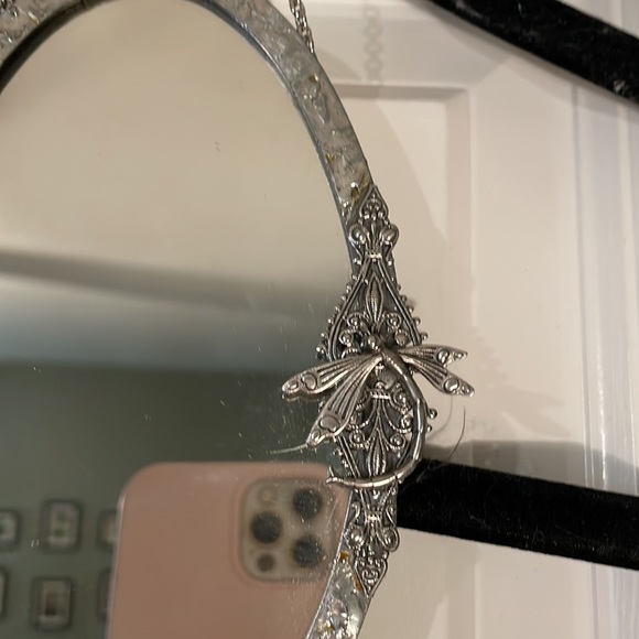 Mirror - Picture 3 of 6